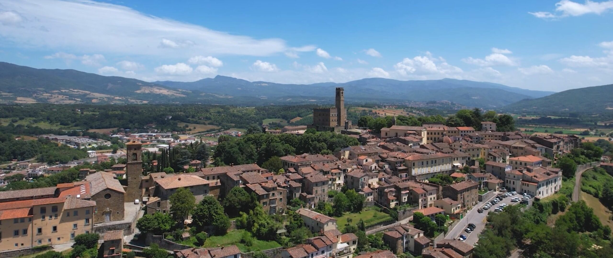 NOORA E MATIAS (TRAILER) | POPPI, TUSCANY